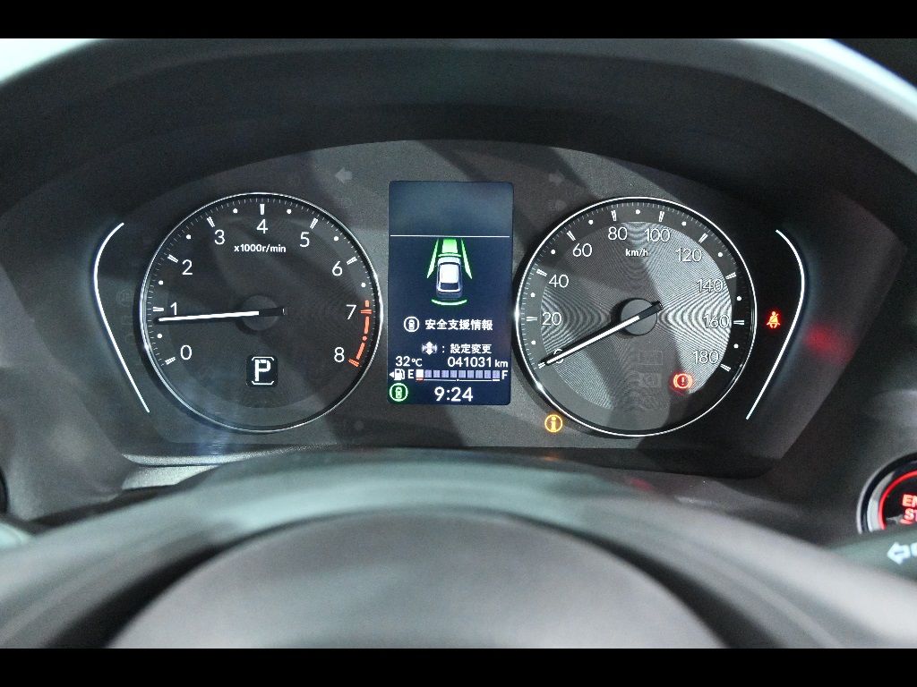 2021 Honda Vezel G auction photo 9