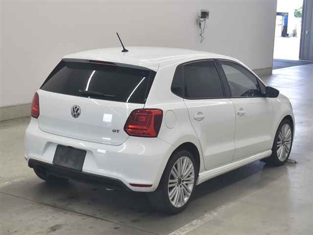 2015 Volkswagen VWポロ5HB ブルーGT auction photo 5