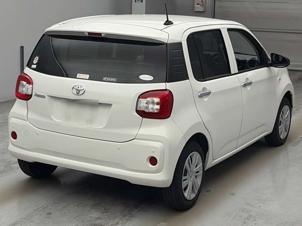 2023 Toyota Passo X auction photo 2