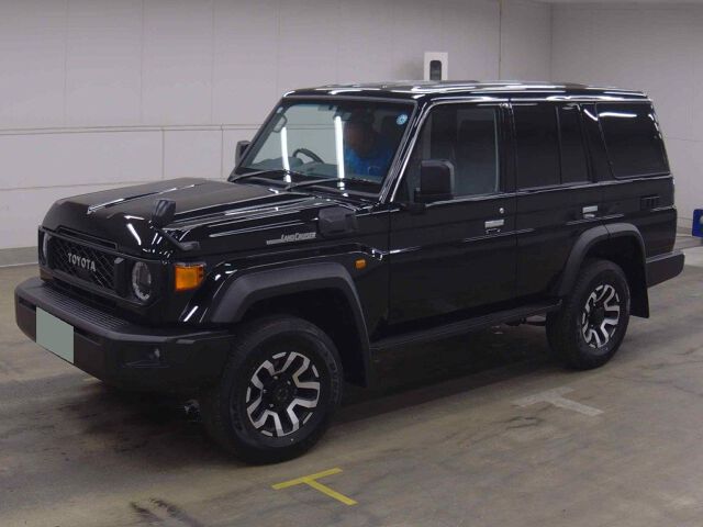 2026 Toyota Land Cruiser 70 AX 4WD auction photo 4