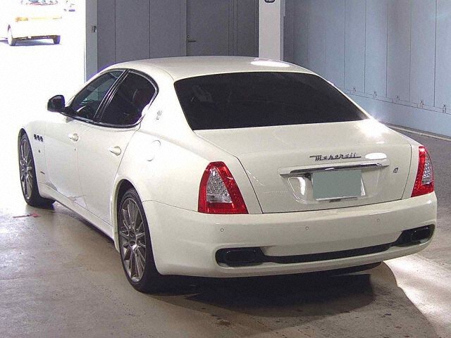 2010 Maserati クアトロポルテ Sports GT S auction photo 2