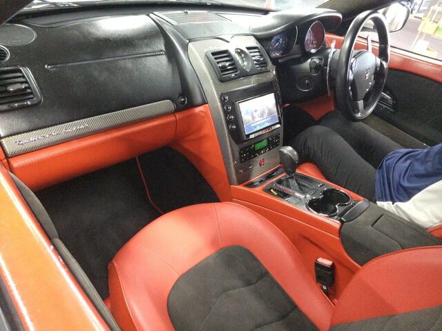 2010 Maserati クアトロポルテ Sports GT S auction photo 3