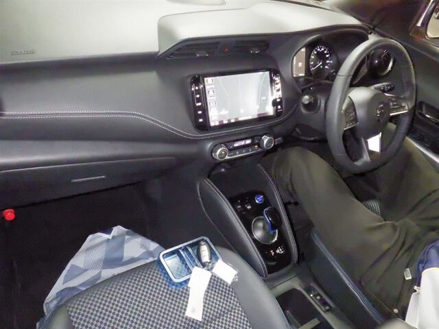 2021 Nissan Kicks X auction photo 3