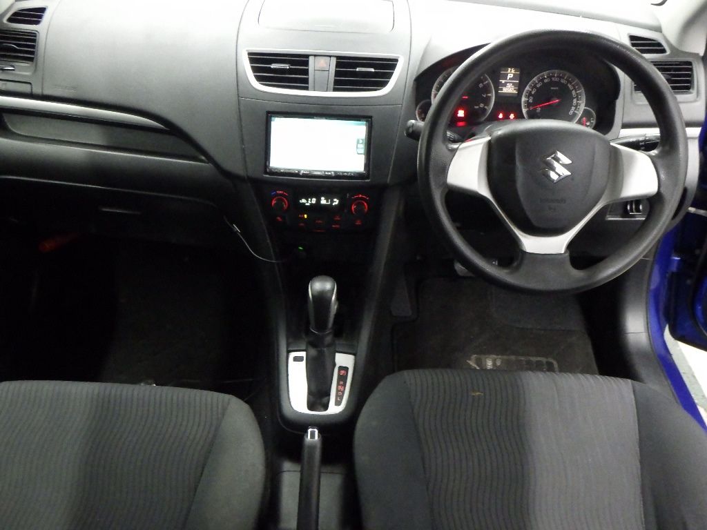 2011 Suzuki Swift XG auction photo 3