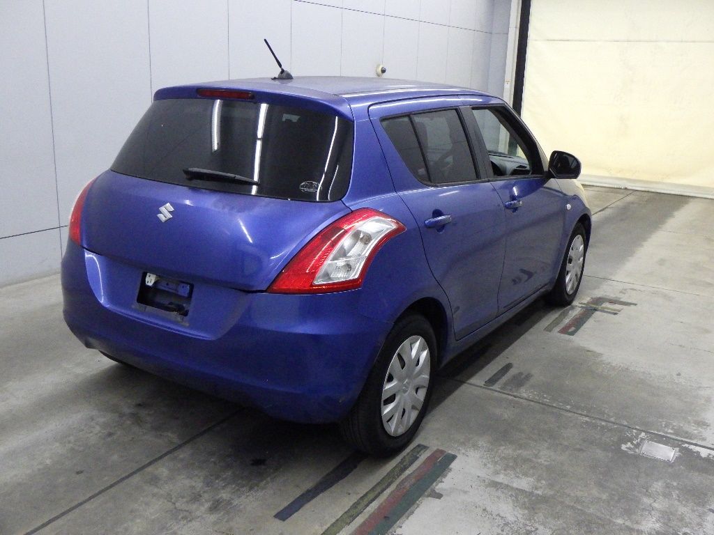 2011 Suzuki Swift XG auction photo 2