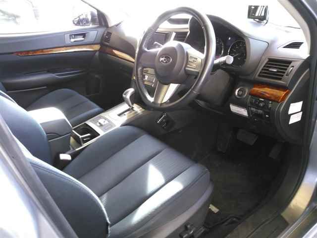 2011 Subaru レガシィツーリングワゴン 4WD 2.5i Lパッケージ auction photo 3