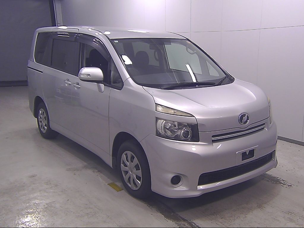 Japan Auction Vehicles 7 2008 Toyota Voxy X Lエディション 8人 auction photo