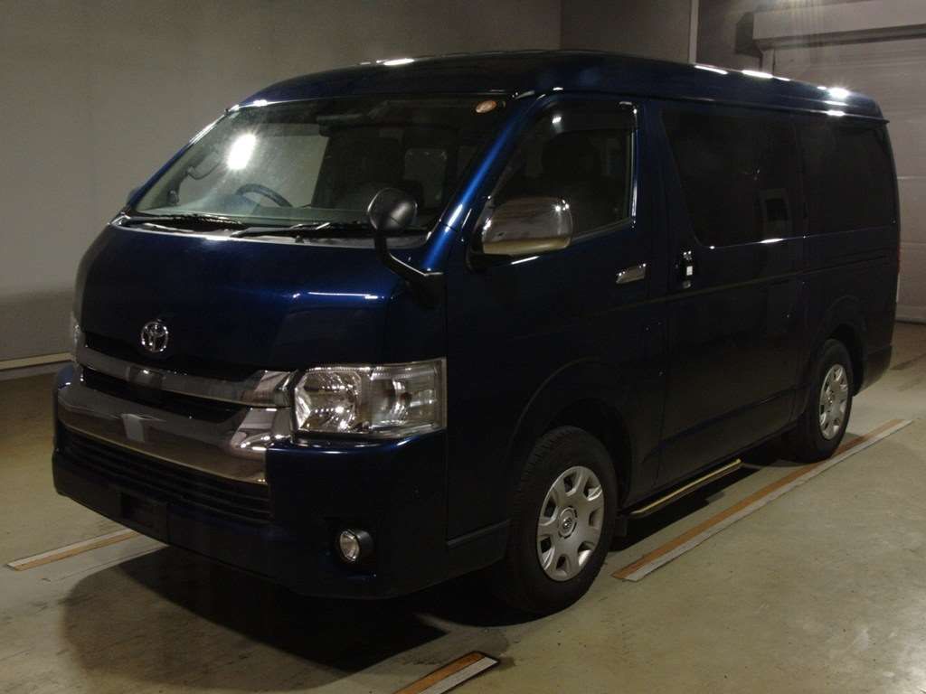 2019 Toyota Hiace GL 4WD Japan auction vehicle
