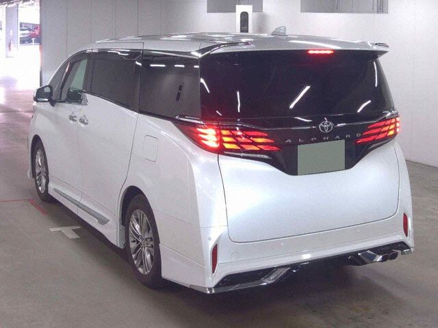 2025 Toyota Alphard Z auction photo 2