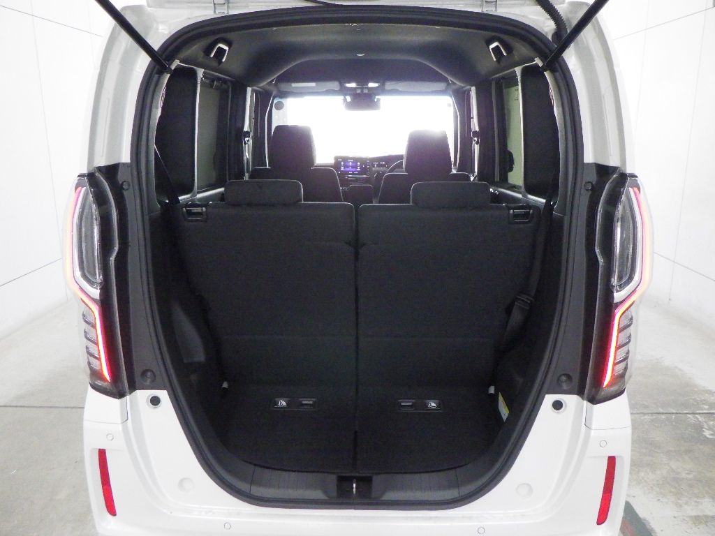 2021 Honda N-BOX カスタムL auction photo 16