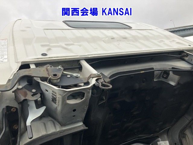 2016 Hino Dutro Bottle Van auction photo 6