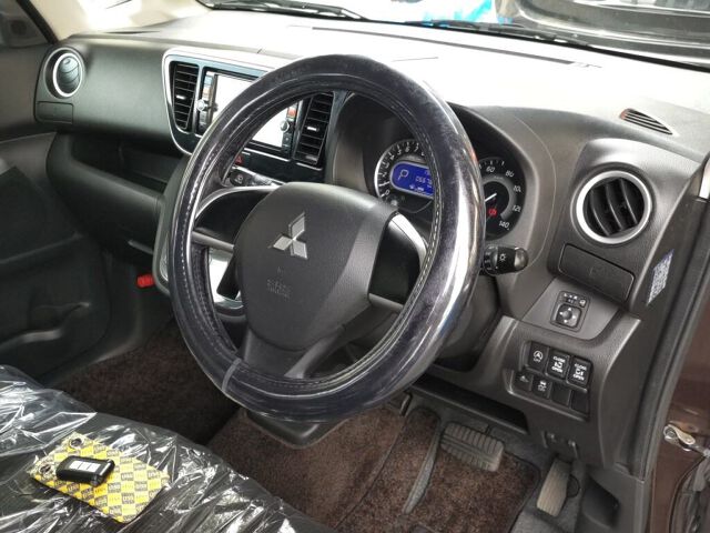 2015 Mitsubishi eK Space Custom T E-Assist auction photo 3
