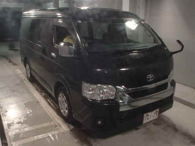 Japan Auction Vehicles 12 2024 Toyota Hiace GL auction photo
