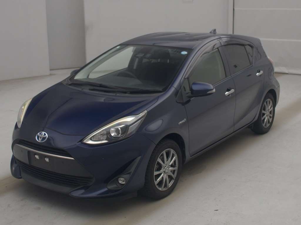 2019 Toyota Aqua S Style Black Japan auction vehicle
