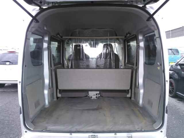 2020 Nissan NV100 Clipper 4WD DX Safety Package auction photo 9