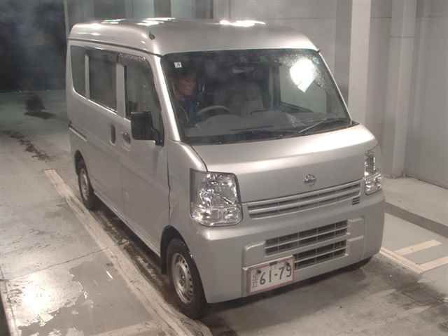 2020 Nissan NV100 Clipper 4WD DX Safety Package Japan auction vehicle