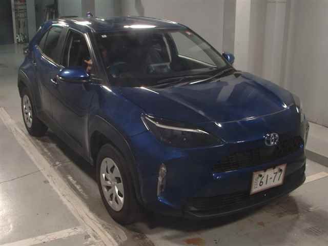 Japan Auction Vehicles 12 2023 Toyota Yaris Cross ハイブリッドX auction photo