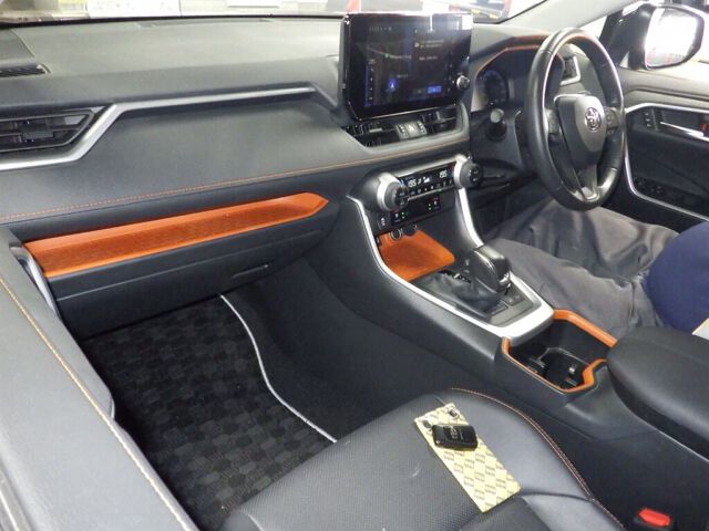 2023 Toyota RAV4 Adventure 4WD auction photo 3
