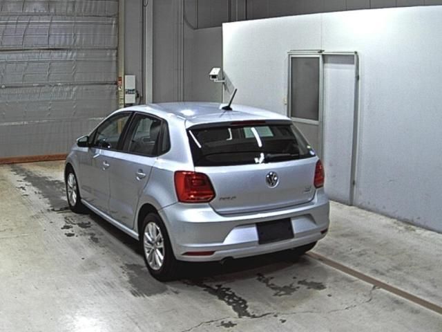 2017 Volkswagen ポロ TSI Comfortline Meister auction photo 2