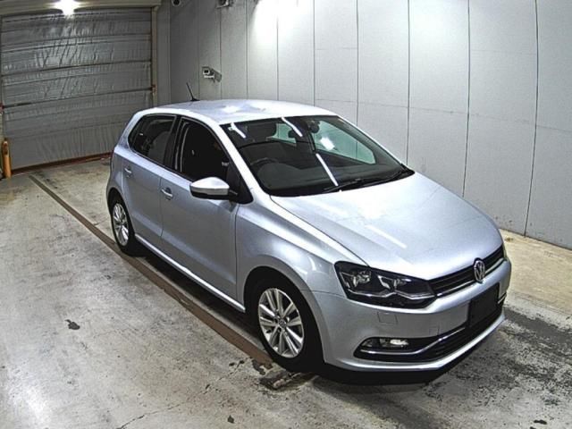 Japan Auction Vehicles 5 2017 Volkswagen ポロ TSI Comfortline Meister auction photo