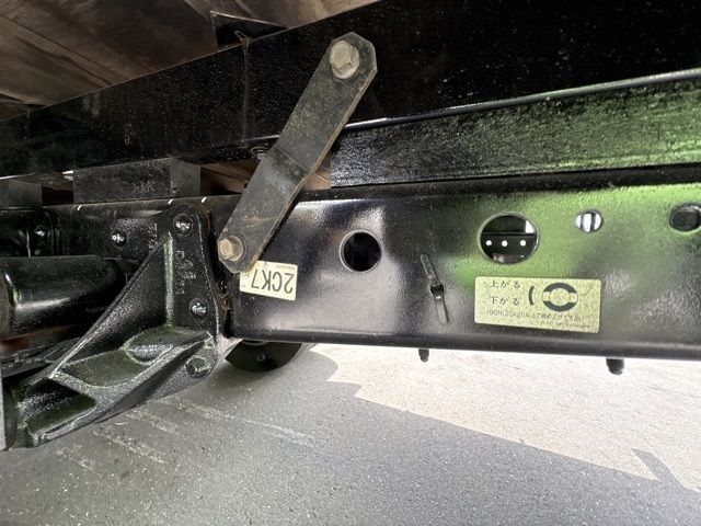 2010 Isuzu Elf ヒラ.クレーン4ダン IC-T auction photo 14