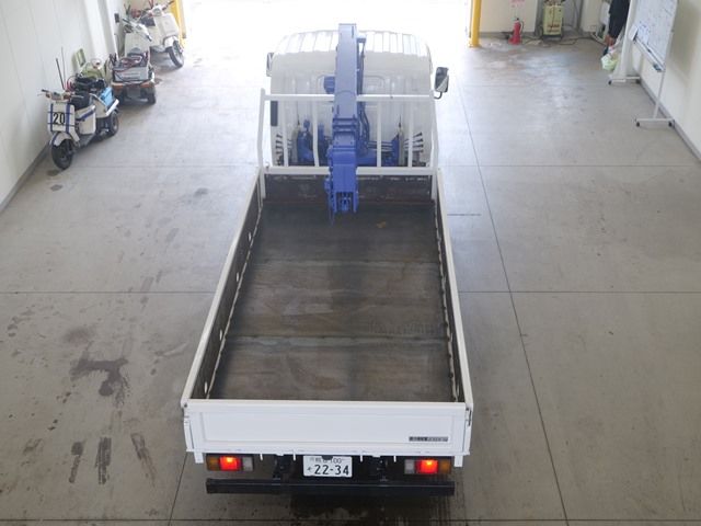 2010 Isuzu Elf ヒラ.クレーン4ダン IC-T auction photo 3