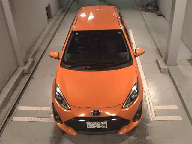 2019 Toyota Aqua G Soft Leather Selection auction photo 6