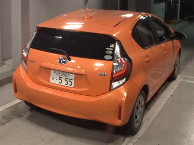 2019 Toyota Aqua G Soft Leather Selection auction photo 5