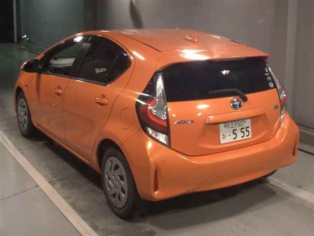 2019 Toyota Aqua G Soft Leather Selection auction photo 2
