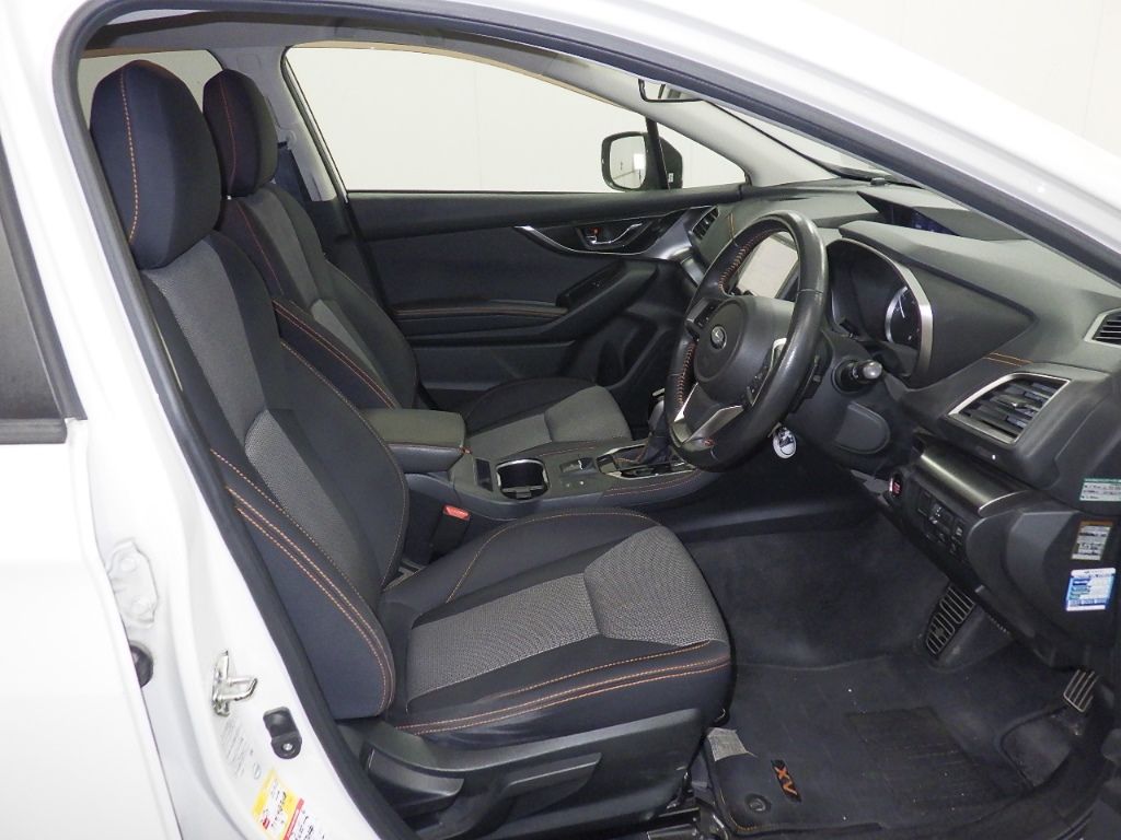 2017 Subaru XV 2.0i-L EyeSight auction photo 6