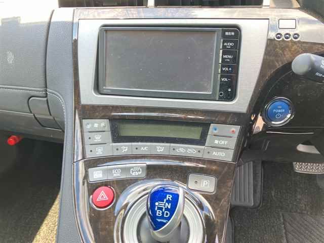 2015 Toyota Prius PHEV S auction photo 6