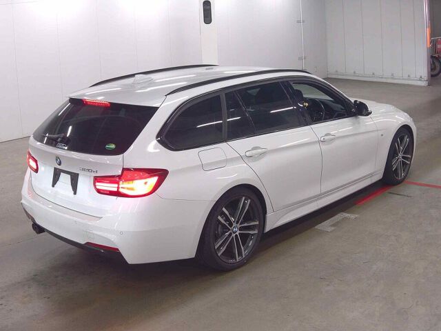 2017 BMW 3 Series 320D Tsuri M S E Shadow auction photo 5