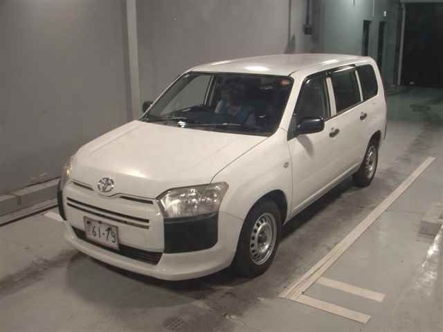2017 Toyota Probox DXコンフォート auction photo 4
