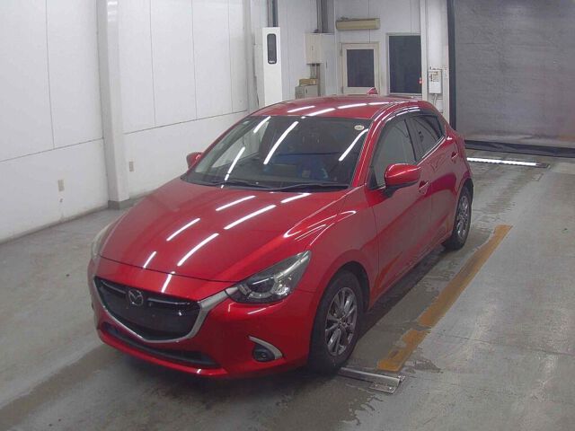 2018 Mazda Demio 15S Touring auction photo 4