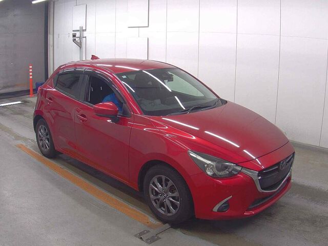2018 Mazda Demio 15S Touring Japan auction vehicle