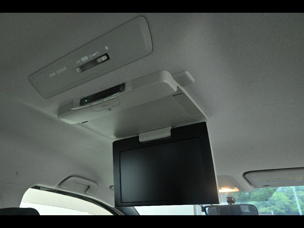 2014 Toyota Noah X 7人 auction photo 8