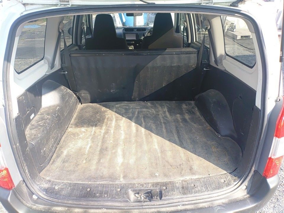 2022 Toyota Probox auction photo 8