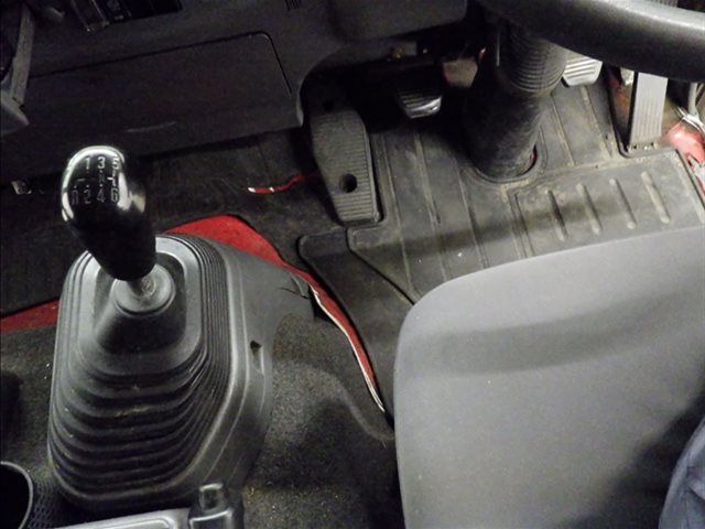 2015 Isuzu Forward ウィング auction photo 8