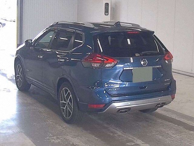 2020 Nissan X-Trail オーテックHV Iパッケ 4WD auction photo 2
