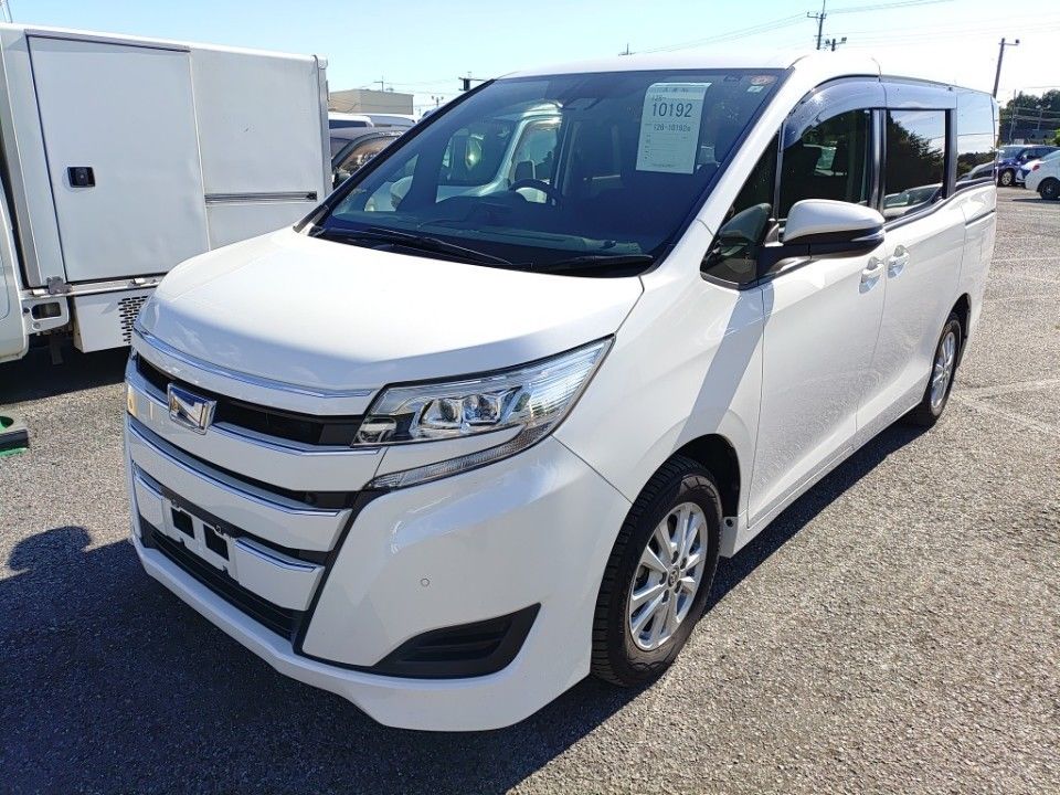 Japan Auction Vehicles 23 2021 Toyota Noah auction photo