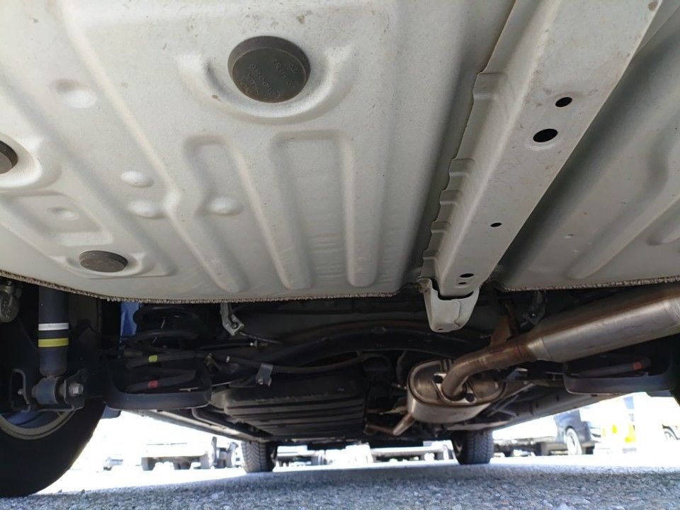 2021 Toyota Noah auction photo 19