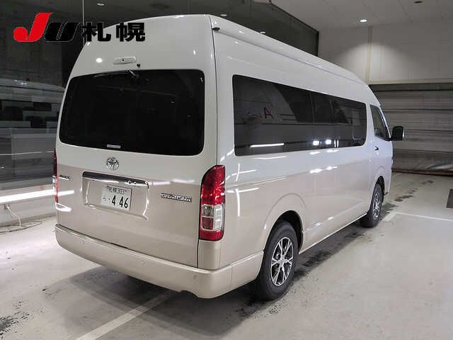 2025 Toyota Hiace 4WD Grand Cabin auction photo 2