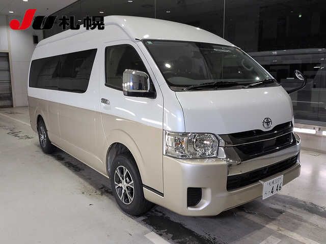 2025 Toyota Hiace 4WD Grand Cabin auction photo 8