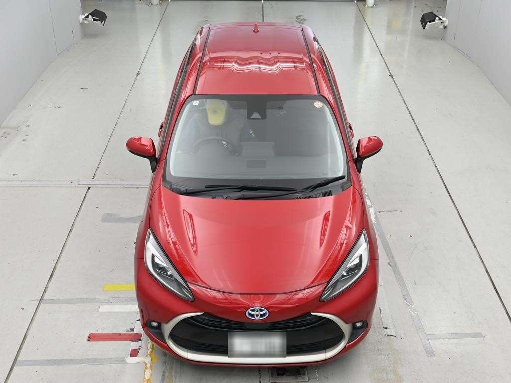 2022 Toyota Aqua Z auction photo 7