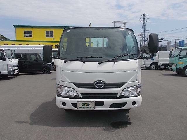 2017 Hino Dutro Full Just Low 2t auction photo 13