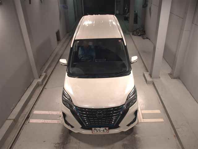 2020 Nissan Serena e-パワーハイウェイスターV エマ auction photo 6
