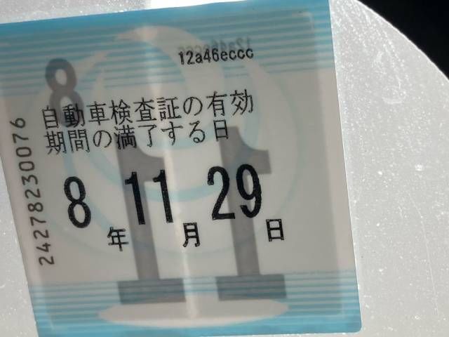 2017 Toyota Sienta ハイブリッドG クエロ auction photo 6