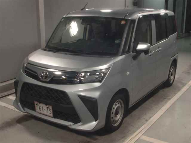 2021 Toyota Roomy X auction photo 4