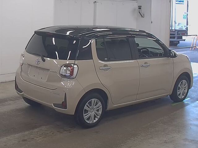 2023 Toyota Passo Moda Charm auction photo 5