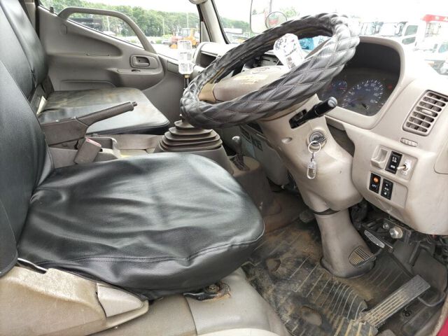 1999 Toyota Dyna クレーン Pゲート 4WD auction photo 3